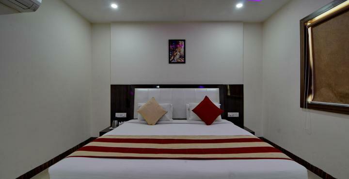 אגרה Hotel Karan Vilas מראה חיצוני תמונה
