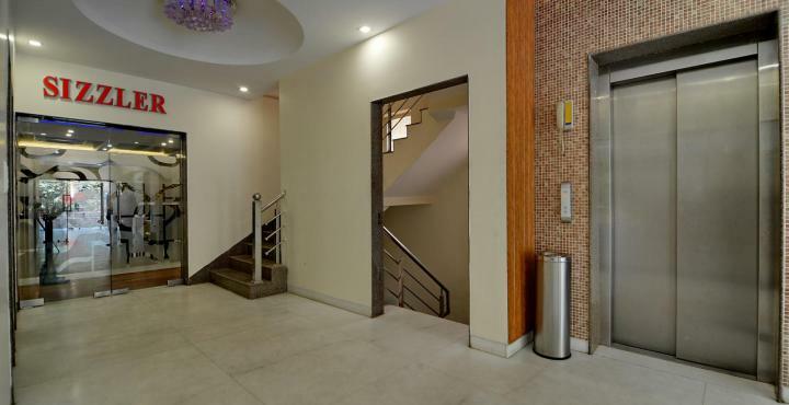 אגרה Hotel Karan Vilas מראה חיצוני תמונה